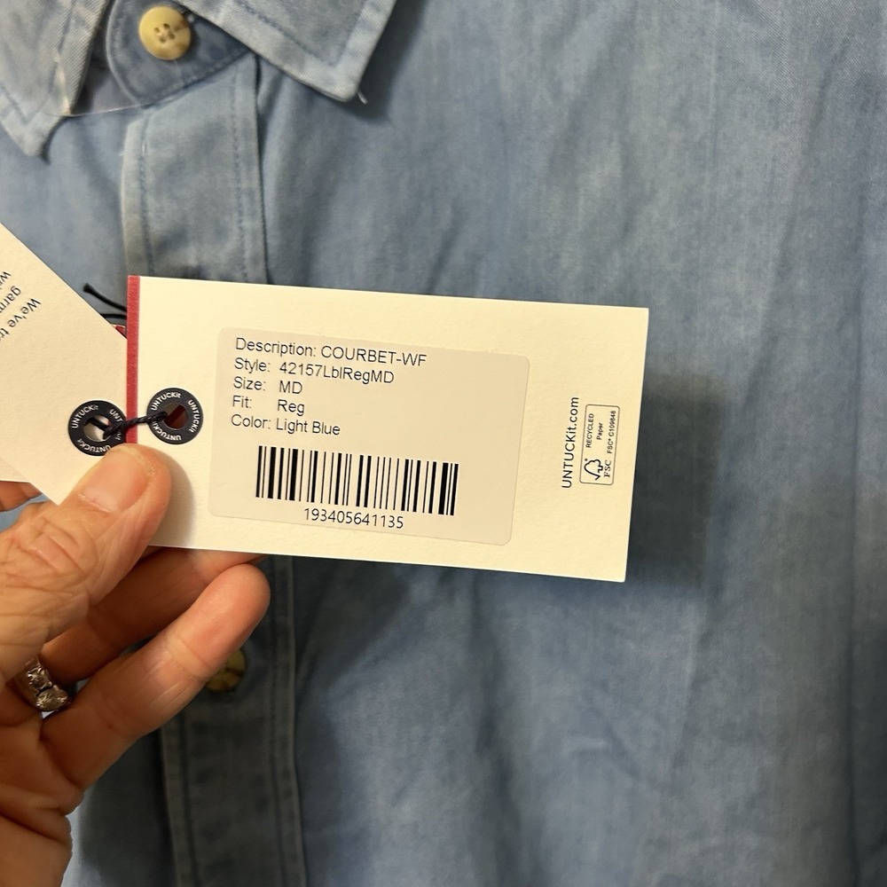 UNTUCKit Shirt Mens M Blue Chambray Reg Fit Button Up Long Sleeve New - Picture 6 of 8